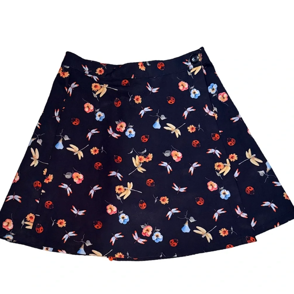 Accomplice Vintage Floral Navy‎ Wrap Skirt-size small